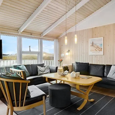 Cozy In Hjorring With Sauna