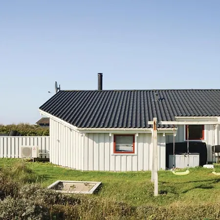 Cozy In Hjorring With Sauna